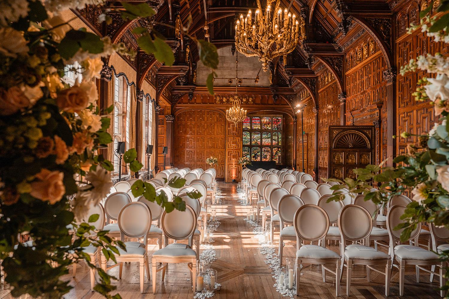 Reaccredited at Two Temple Place: Wildabout Flowers at Landmark London Venue