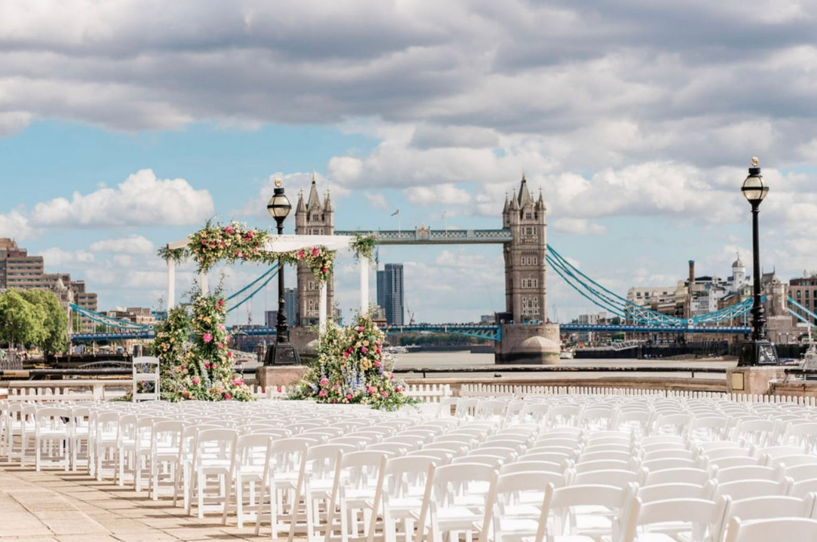 A Summer Wedding with a View: London Tower Bridge Blooms for a London Love Story