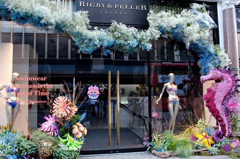 Flowers and design by Wildabout.